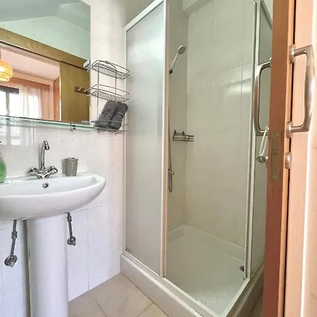 Pervolina Countryside By The Sea *