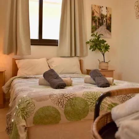 Pervolina Countryside By The Sea Villa *