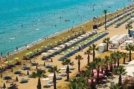 Pervolina Countryside By The Sea *