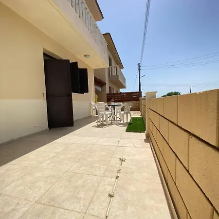 Pervolina Countryside By The Sea *