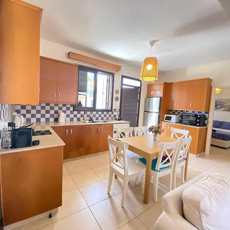 Pervolina Countryside By The Sea Villa