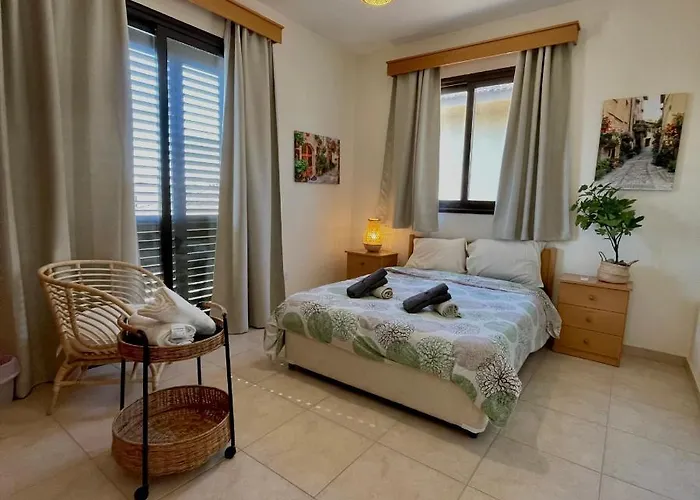 Pervolina Countryside By The Sea Villa *