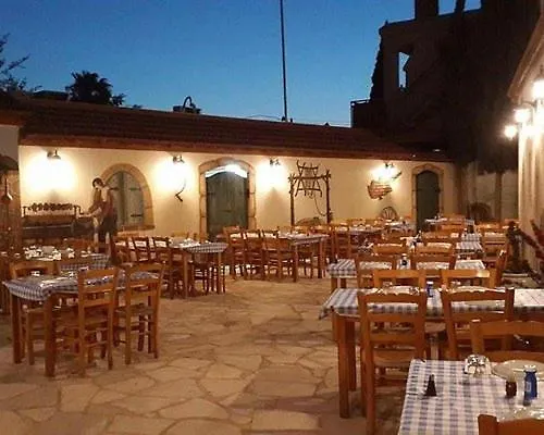 Pervolina Countryside By The Sea Villa