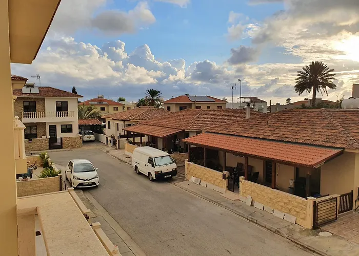 Pervolina Countryside By The Sea * Perivolia